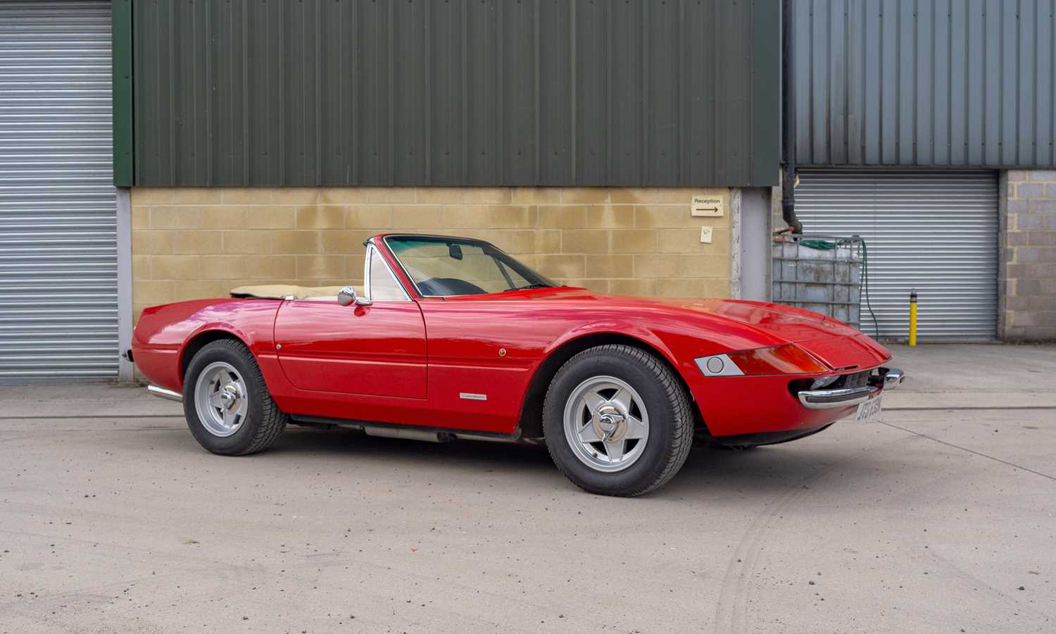 Lot 1975 Daytona by Autokraft
