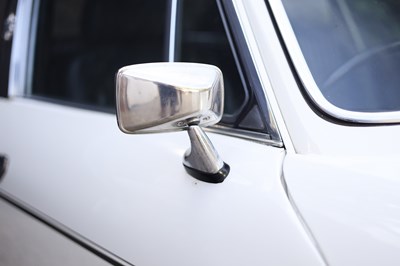 Lot 1973 Triumph Stag