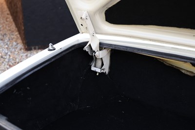 Lot 1973 Triumph Stag