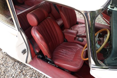 Lot 1970 Jaguar E-Type Series II 2+2 Coupé