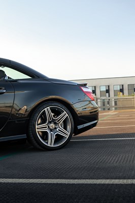 Lot 2012 Mercedes-Benz SL63 AMG