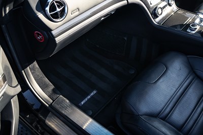 Lot 2012 Mercedes-Benz SL63 AMG