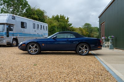Lot 2000 Jaguar XKR Convertible