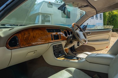 Lot 2000 Jaguar XKR Convertible