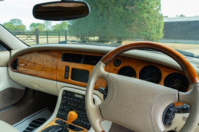 Lot 2000 Jaguar XKR Convertible