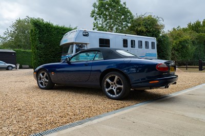 Lot 2000 Jaguar XKR Convertible