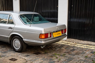 Lot 1984 Mercedes-Benz 500 SEL