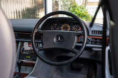 Lot 1984 Mercedes-Benz 500 SEL