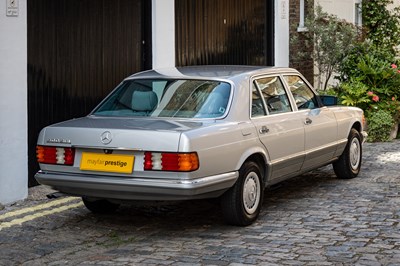 Lot 1984 Mercedes-Benz 500 SEL