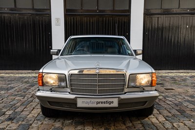 Lot 1984 Mercedes-Benz 500 SEL