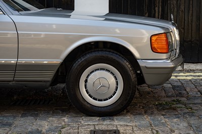 Lot 1984 Mercedes-Benz 500 SEL