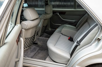 Lot 1984 Mercedes-Benz 500 SEL
