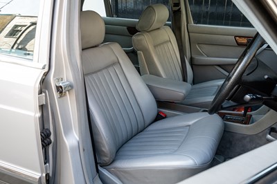 Lot 1984 Mercedes-Benz 500 SEL