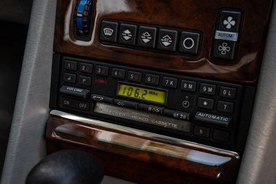 Lot 1984 Mercedes-Benz 500 SEL