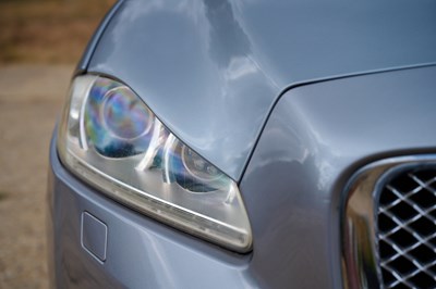 Lot 2010 Jaguar XJ V8 Portfolio Auto