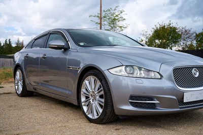 Lot 2010 Jaguar XJ V8 Portfolio Auto