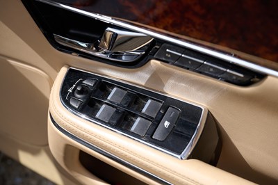 Lot 2010 Jaguar XJ V8 Portfolio Auto