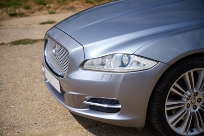 Lot 2010 Jaguar XJ V8 Portfolio Auto