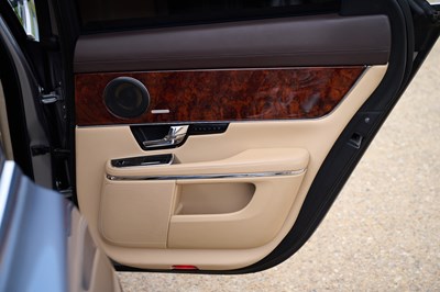 Lot 2010 Jaguar XJ V8 Portfolio Auto