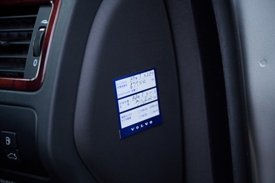 Lot 2009 Volvo V70 3.2 Lux SE