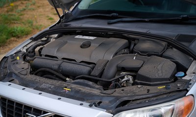 Lot 2009 Volvo V70 3.2 Lux SE