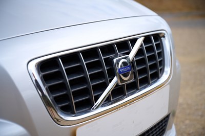 Lot 2009 Volvo V70 3.2 Lux SE