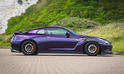 Lot 2009 Nissan GT-R R35 Black Edition JM1300