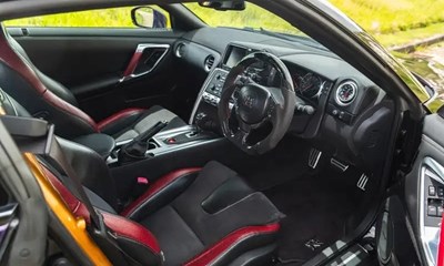 Lot 2009 Nissan GT-R R35 Black Edition JM1300
