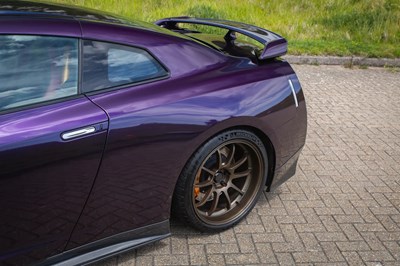 Lot 2009 Nissan GT-R R35 Black Edition JM1300