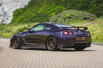 Lot 2009 Nissan GT-R R35 Black Edition JM1300