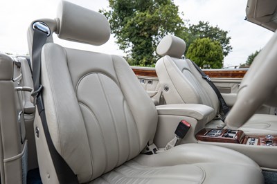 Lot 2000 Rolls-Royce Corniche V