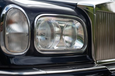 Lot 2000 Rolls-Royce Corniche V