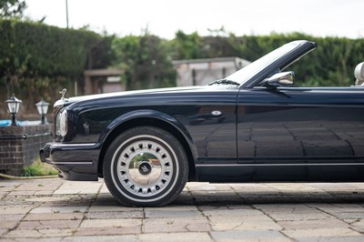 Lot 2000 Rolls-Royce Corniche V