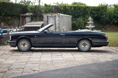 Lot 2000 Rolls-Royce Corniche V