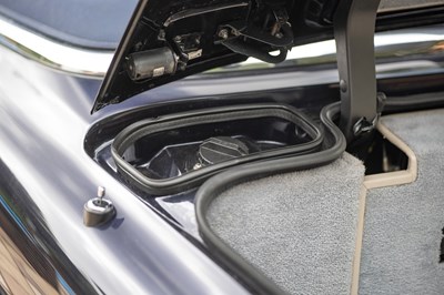 Lot 2000 Rolls-Royce Corniche V