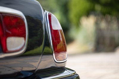 Lot 2000 Rolls-Royce Corniche V