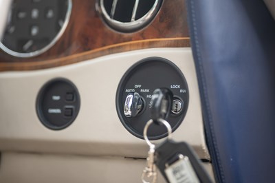 Lot 2000 Rolls-Royce Corniche V