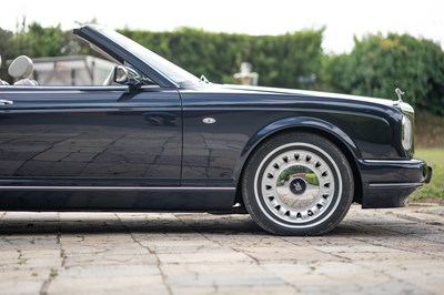 Lot 2000 Rolls-Royce Corniche V