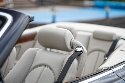 Lot 2000 Rolls-Royce Corniche V