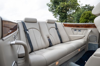 Lot 2000 Rolls-Royce Corniche V
