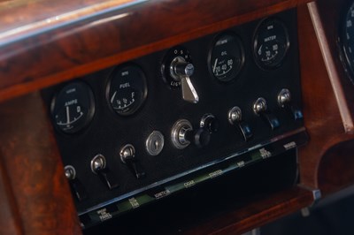 Lot 185 - 1964 Jaguar Mk. II (2.4 litre)