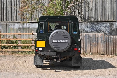 Lot 1998 Land Rover 110 Defender County
