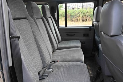 Lot 1998 Land Rover 110 Defender County