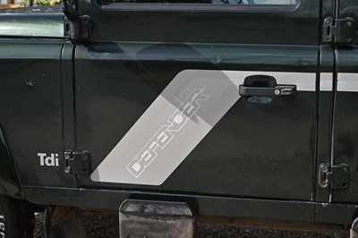 Lot 1998 Land Rover 110 Defender County