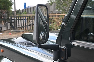 Lot 1998 Land Rover 110 Defender County