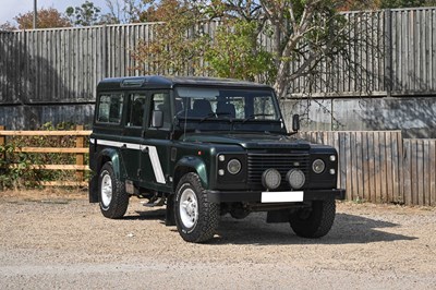 Lot 1998 Land Rover 110 Defender County