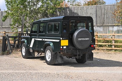 Lot 1998 Land Rover 110 Defender County