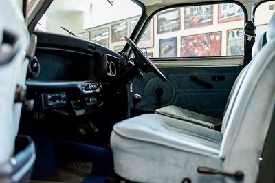 Lot 1983 Mini Mayfair