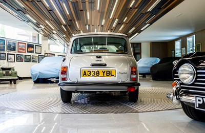 Lot 1983 Mini Mayfair