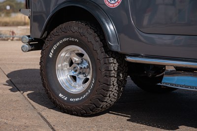 Lot 1982 Jeep Renegade
